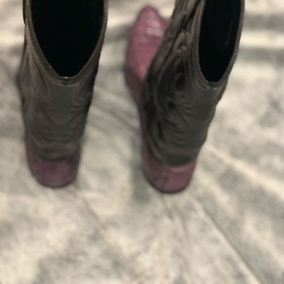 Exotic Purple Python Cowboy Boots - Picture 6 of 6